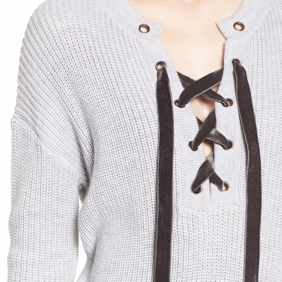 NWT $208 Rails Olivia Cotton Blend Lace Up Sweater  in size Medium! - Picture 3 of 5